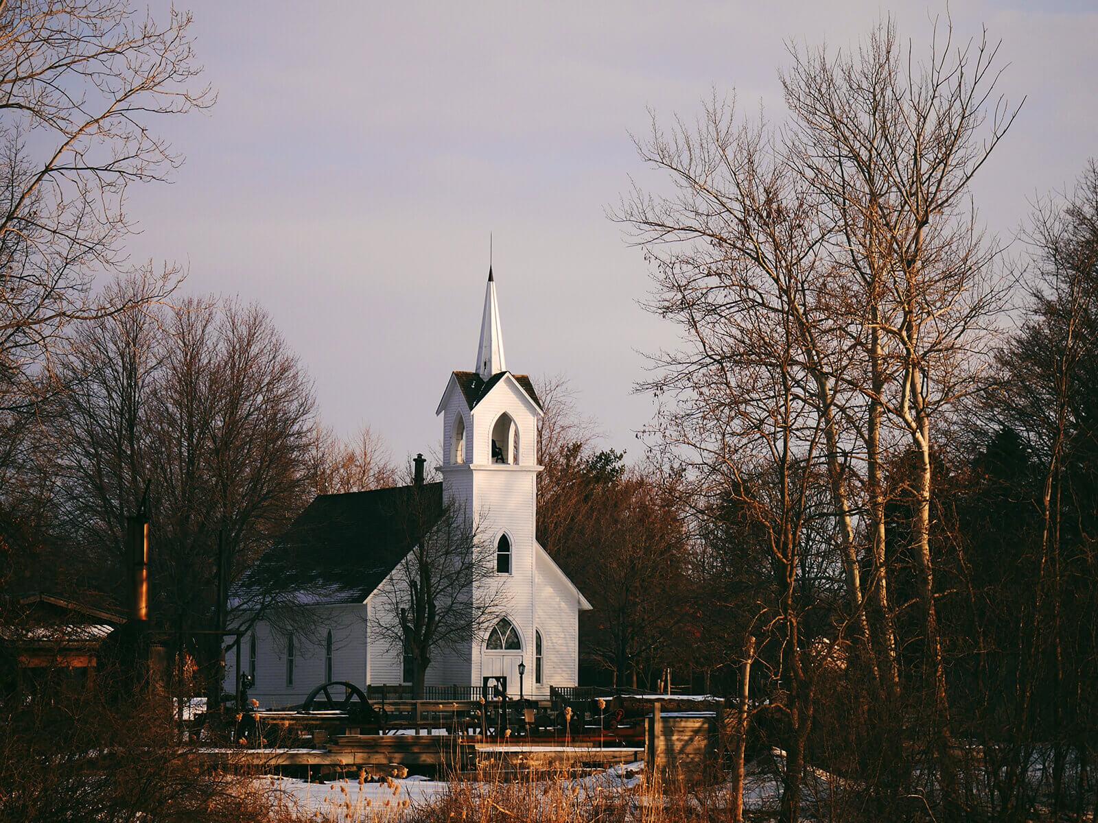 Kirche im Winter